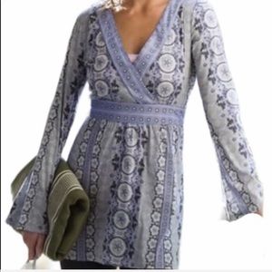 Athleta Nirvana Tunic Dress Long Sleeves Sz Medium